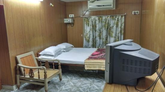 Отель Devibala Residency Villupuram Экстерьер фото